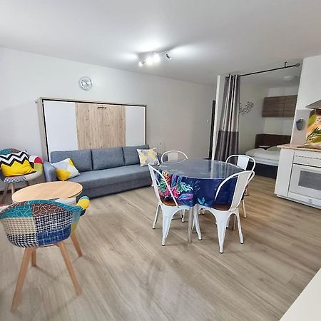 Residence Des Jardins, Wifi, Centre Luchon Bagneres-de-Luchon ภายนอก รูปภาพ